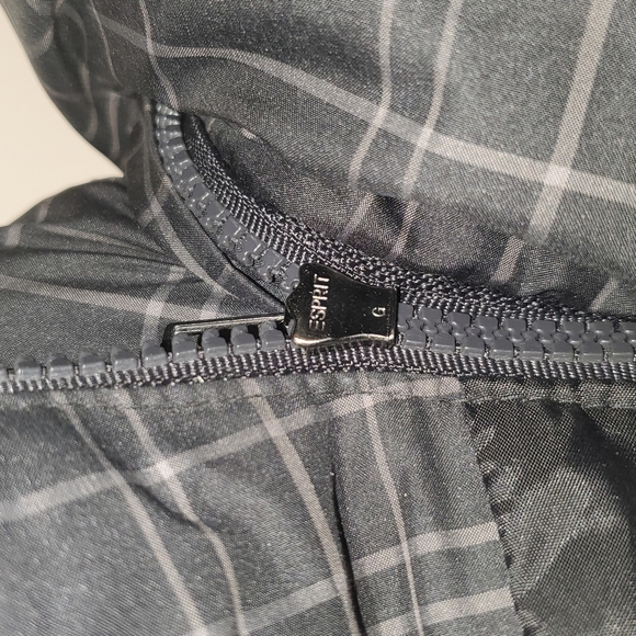 Esprit Coat size 4 - Picture 7 of 8